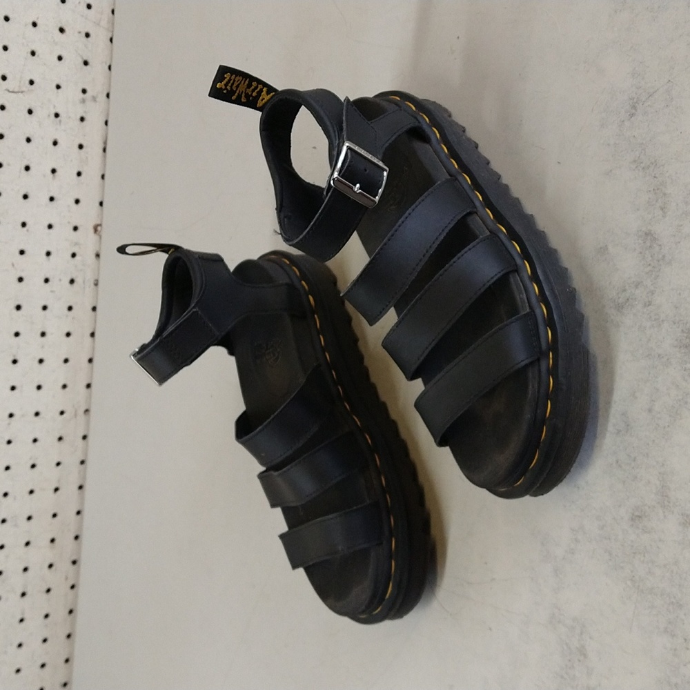 Dr. martens blaire sandal womens 8 guc